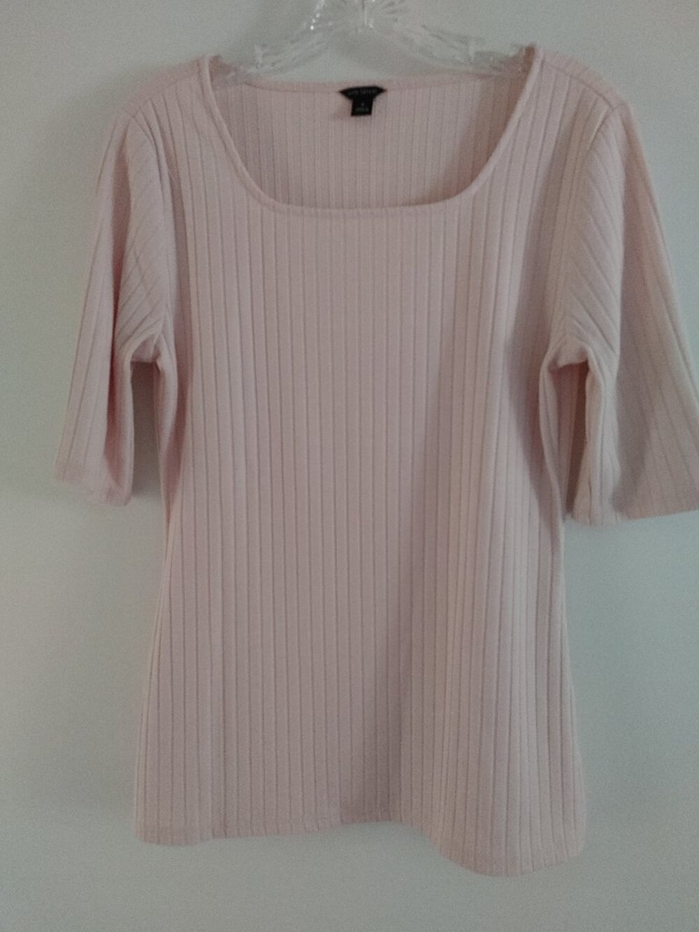 Ann Taylor short sleeve knit top